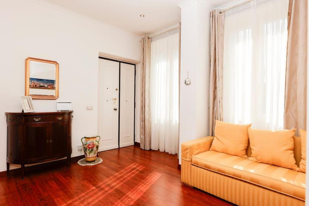 Appartamento Delizioso Porta Metronia